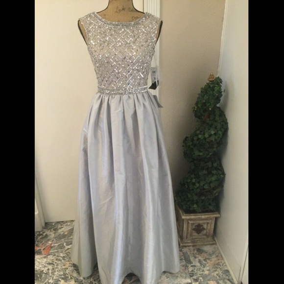NEW Aidan Mattox [SZ 0‎ ] Embellished Bodice Taffeta Ballgown in Silver - Picture 6 of 16